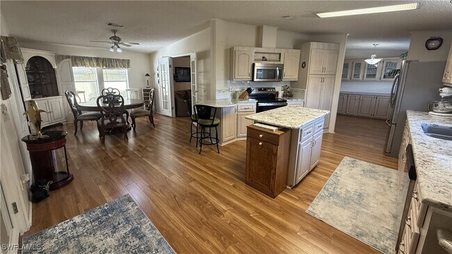 Photo - 281 Ocean Reef Ln