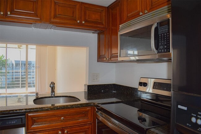 Photo - 9230 Lagoon Pl Unit 411