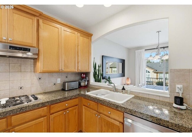 Photo - 2442 NW Burnett St