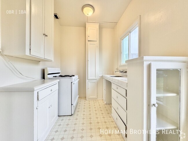 Building Photo - 838 Sanborn Ave Unit 312 Rental