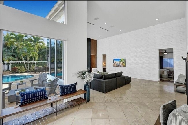 Photo - 11400 NW 7th St