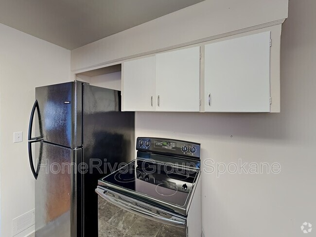 Building Photo - 1414 W Gordon Ave Rental