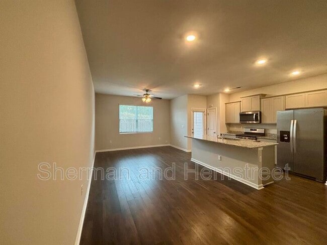 Photo - 934 Quaint Parish Cir