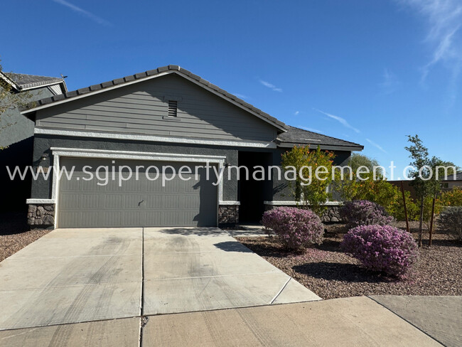 Fantastic 4 Bed 3 Bath Casa Grande home - Fantastic 4 Bed 3 Bath Casa Grande home