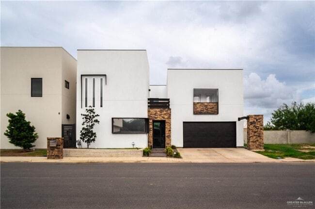 Photo - 35 N 11th St