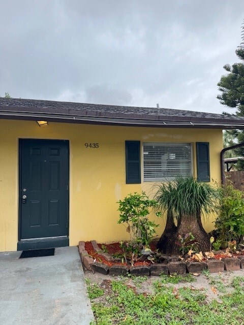 Building Photo - 9431 Sun Ct Unit 9435