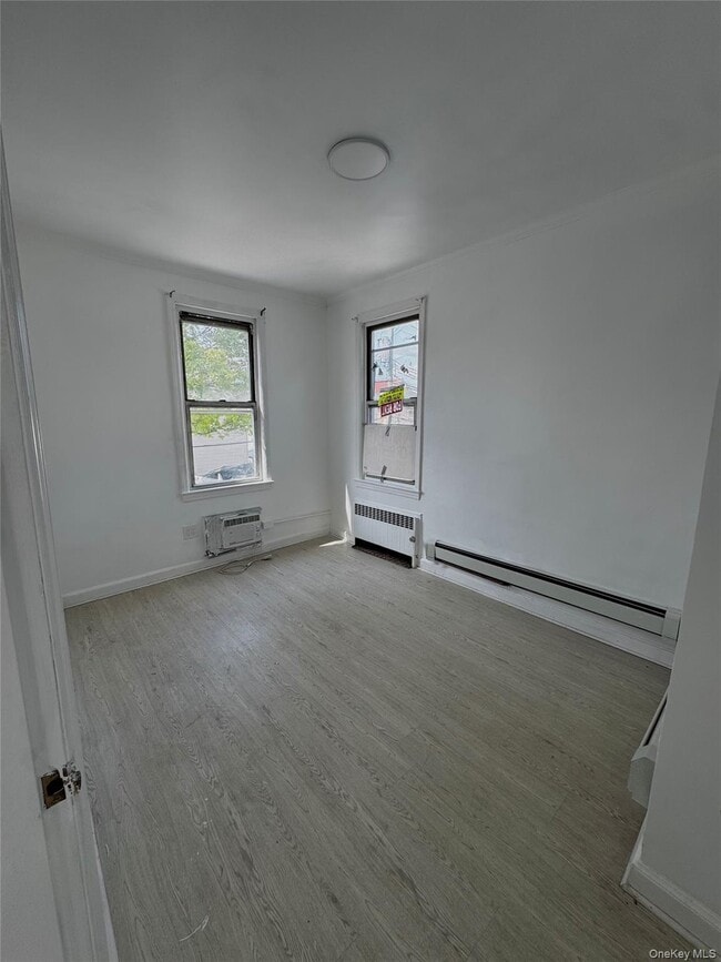 Photo - 18-48 126th St