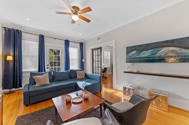 Building Photo - 800 Magnolia Ave Unit FL2-ID1331038P