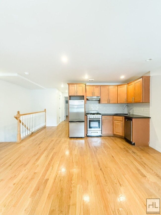Photo - GREENE AVENUE / Spacious Bed-Stuy 2-Bed 1.... Unidad 1