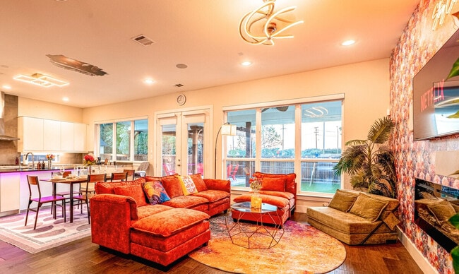 Photo - 4013 Ivanhoe Ln Unit SI ID1540056P
