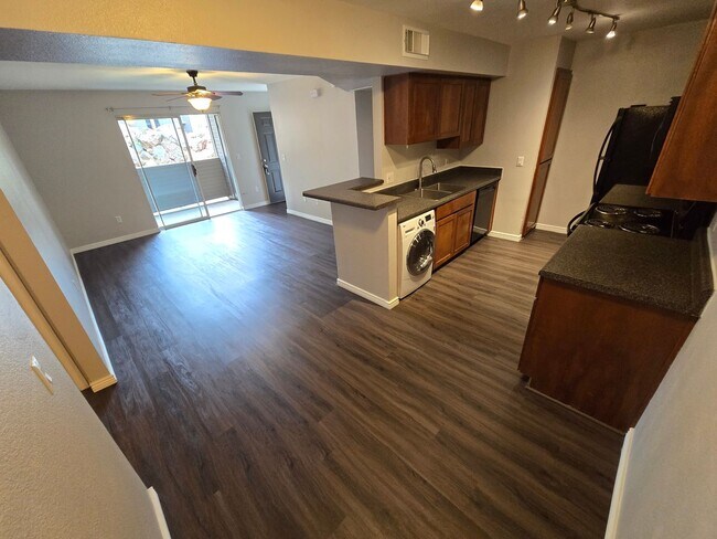 1385 W University Ave Unit 12-195