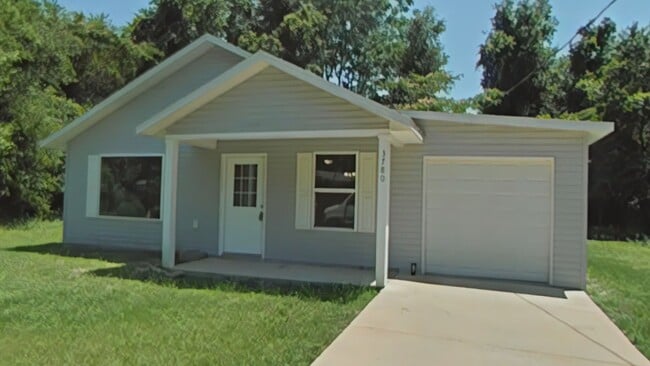 Building Photo - Lovely 3/2 in Summerfield Rental