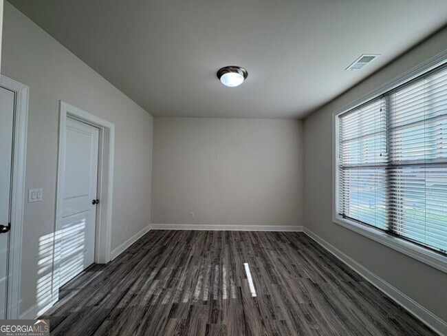 Photo - 3842 Firewood Ln