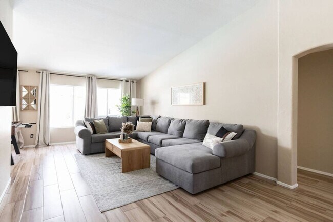 Photo - 3350 E Tonto Ln Apartamento Unidad ID1054274P