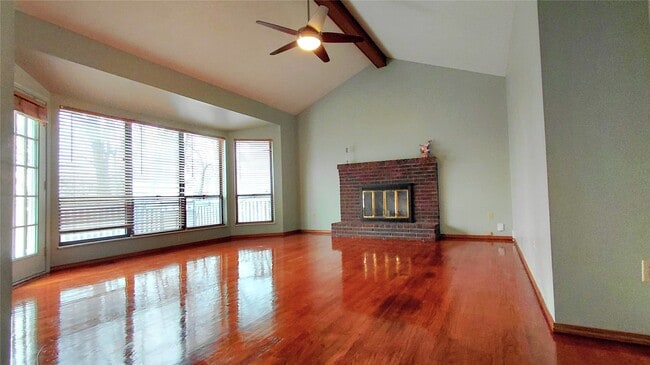 Photo - 961 Villa Gran Way