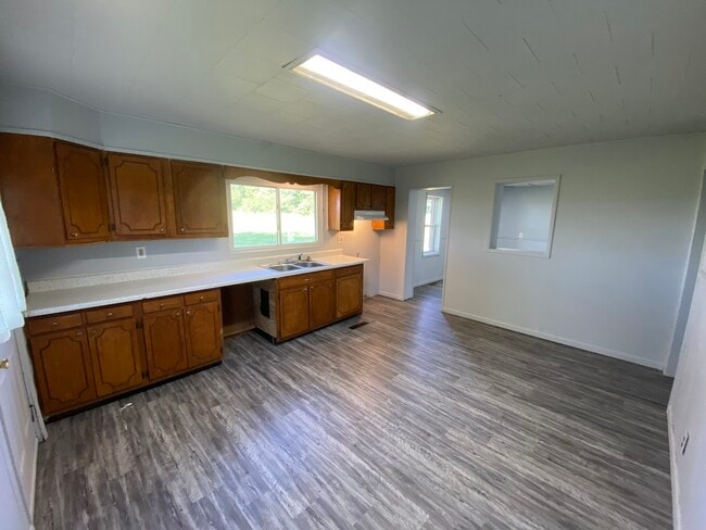 Photo - 19418 Newtown Rd