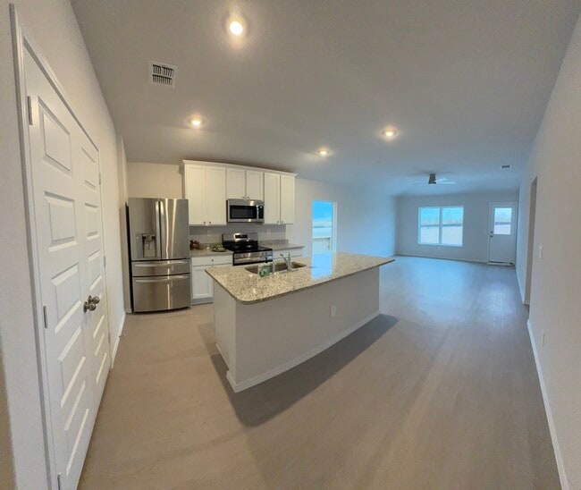 Building Photo - 3321 Muenster Ave Rental