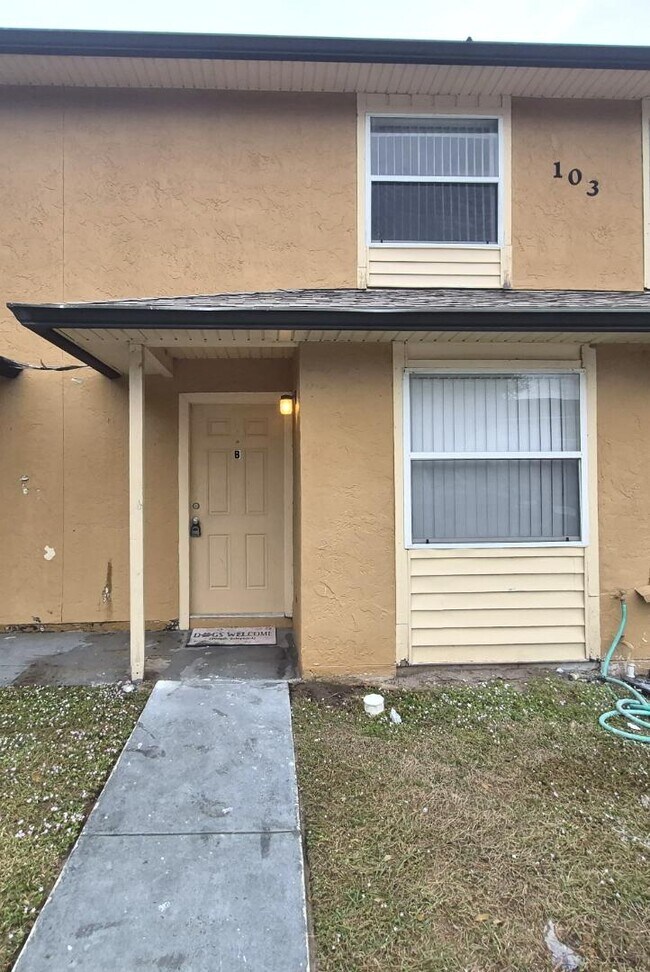 Photo - 103 Booth Ln