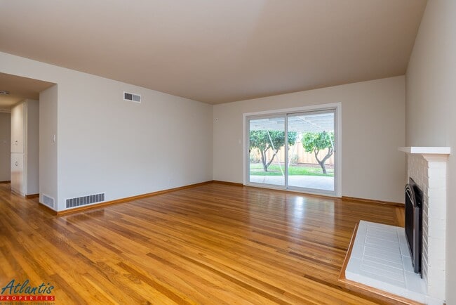 Photo - Beautiful Home | Tastefully Updated | Central A/C