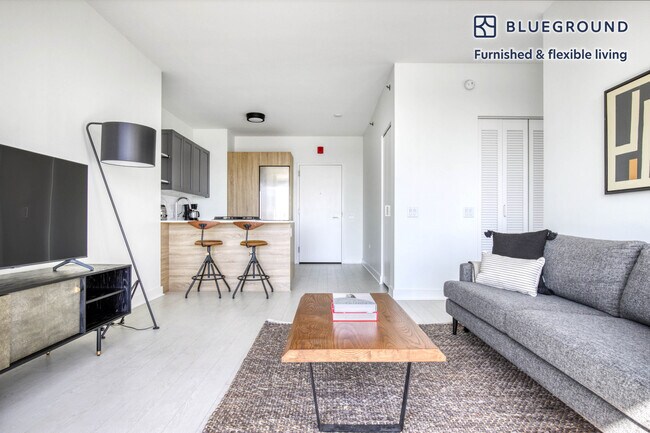 Photo - 1035 W Van Buren St Unidad FL19-ID438