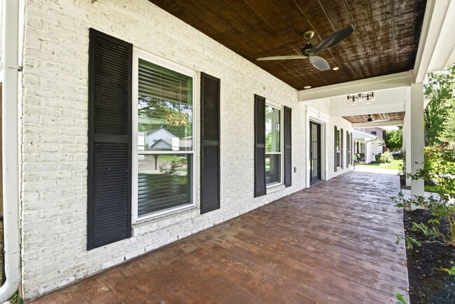 Photo - 4810 Bayou Vista Dr