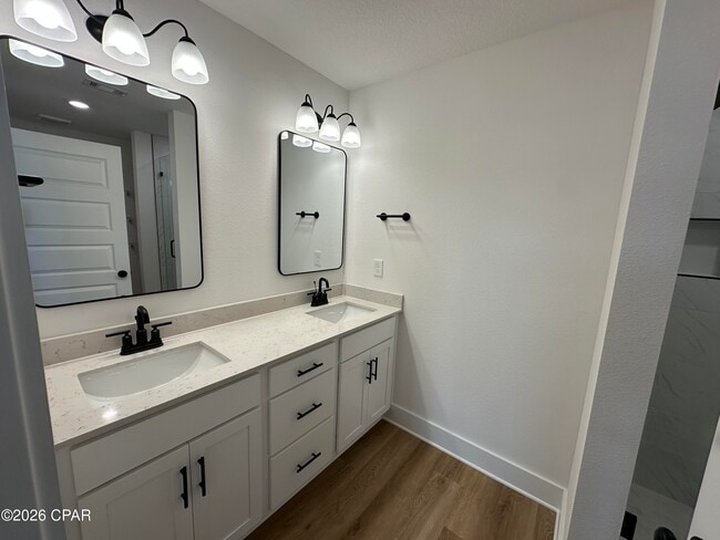 Photo - 274 Phillips Blf Ave