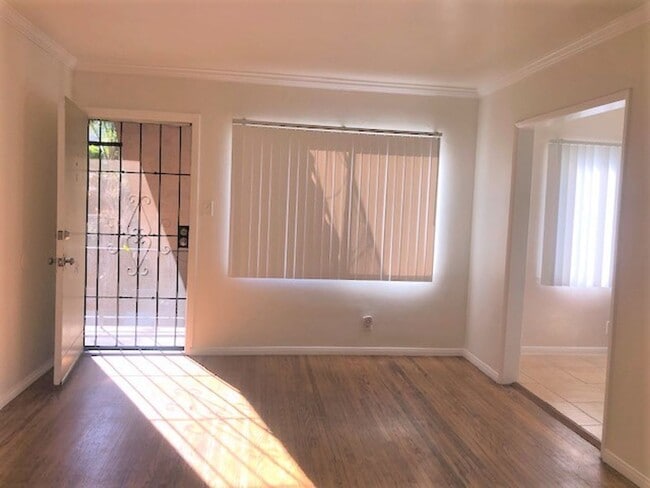 Spacious and bright 1bed/1bath - Spacious and bright  1bed/1bath Apartment Unit 5069 #1
