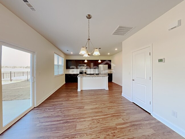 4852 Chutney Dr