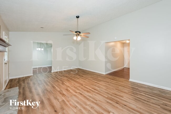Photo - 7460 Taylor Rd