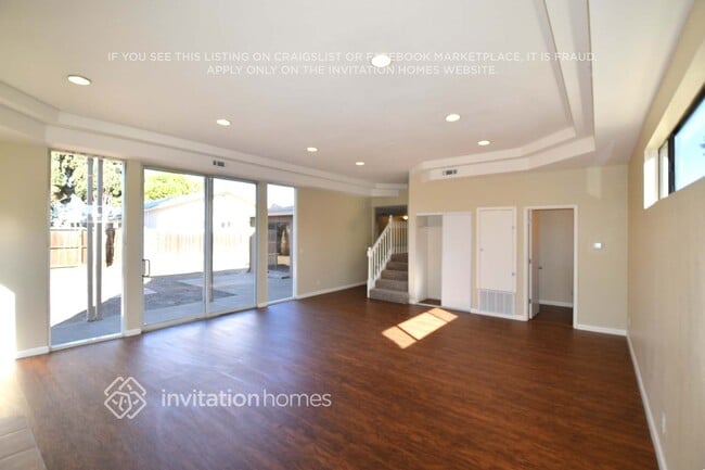 Photo - 2310 Dover Way