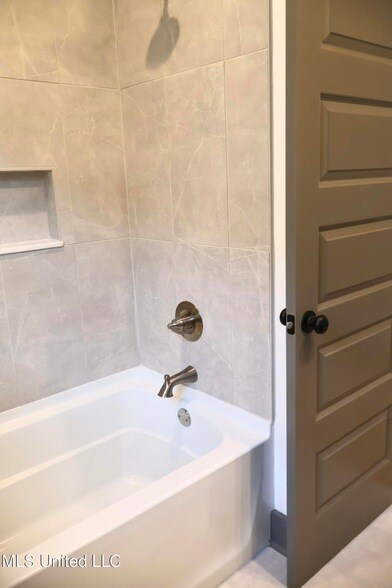 Photo - 317 Willow Wy