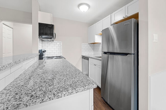 Photo - Melvindale Square