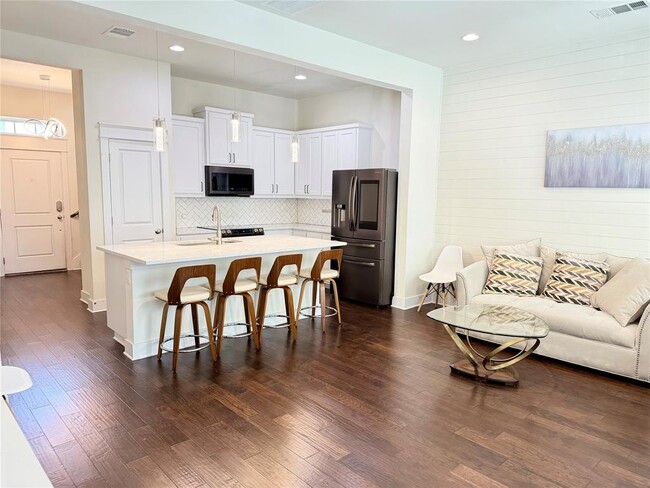 Photo - 13501 Metric Blvd Unit 45