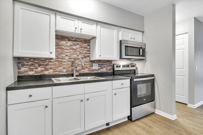 Photo - West Walnut Apartments