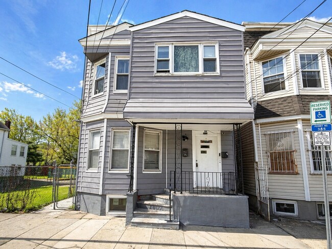Building Photo - 37 Blum St Unit APT 1
