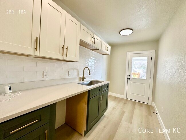 Photo - 4337 Mercier St Unit 4337-2S