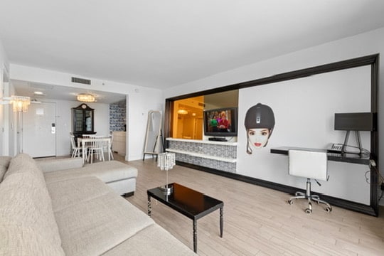 1100 West Ave Unit 517