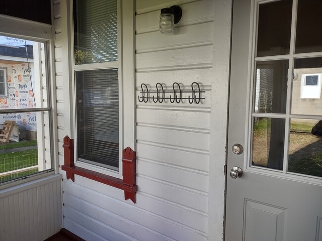 Photo - 416 N McKean St