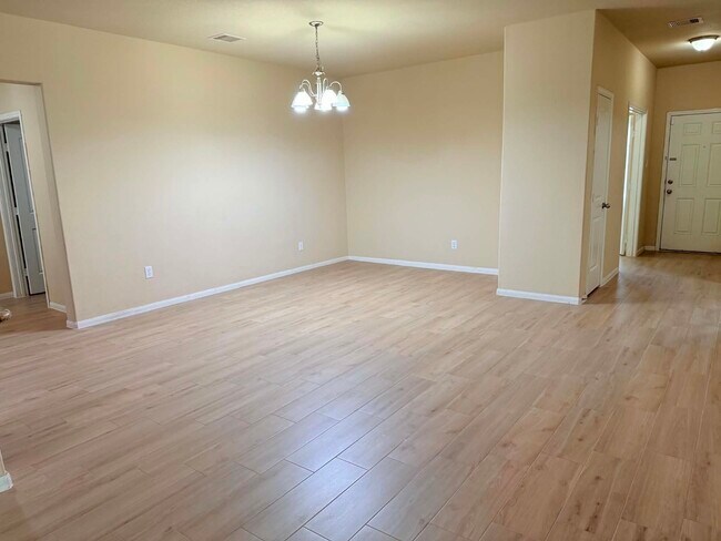 Photo - 9315 Claystone Ln