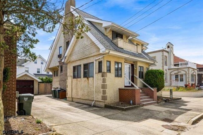 Photo - 12 N Tallahassee Ave