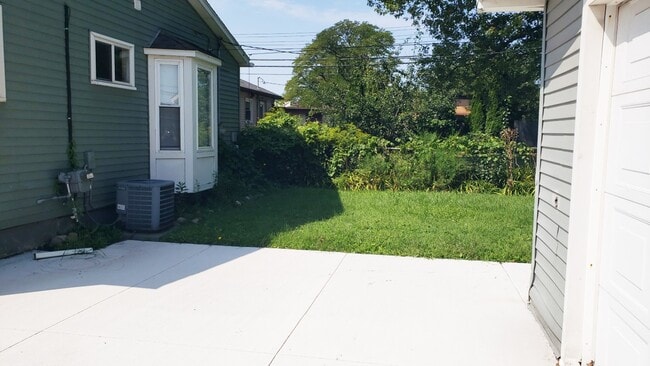 Photo - 1581 Garfield St