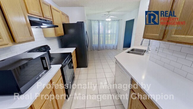 315 Peppertree Ct