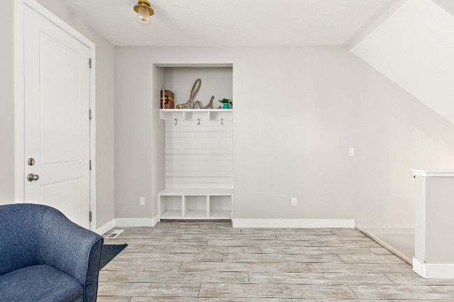 Photo - 9721 Fira Ln