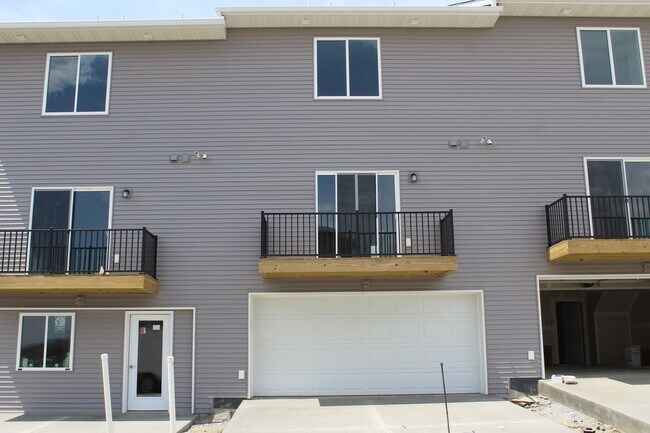 Photo - 588 Prairie Dr Unit 588 Prairie Drive