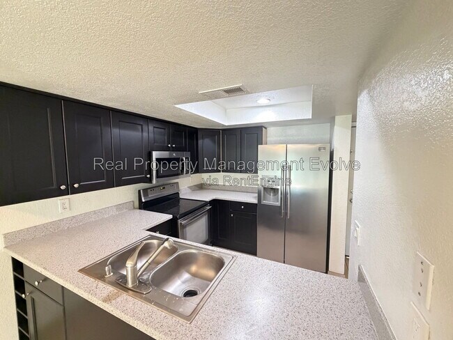 122 S Hardy Dr Unidad 23