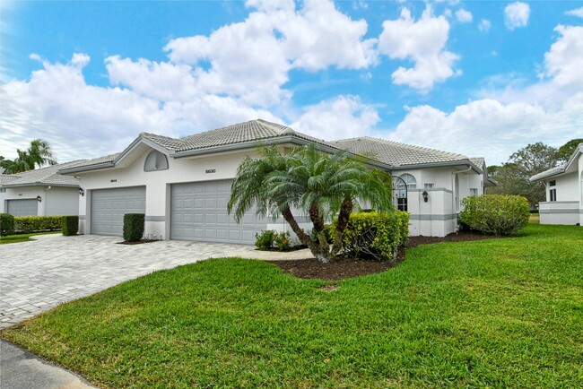 Photo - 5630 Long Common Cir Townhome