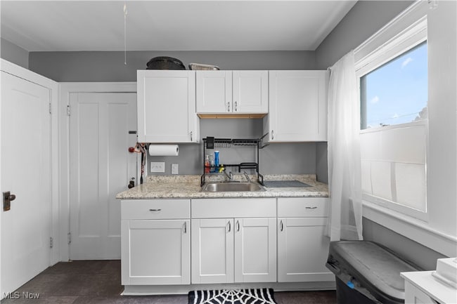 Photo - 3179 W 111th St Unidad Downstairs