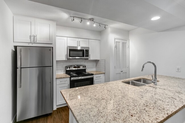 Building Photo - Vistas at Hackberry Creek Rental