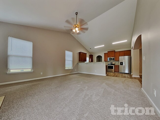 Photo - 30 Fernwood Ct