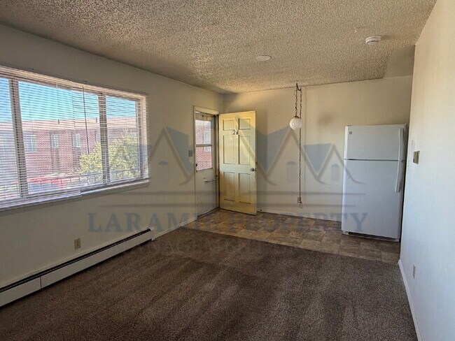 Photo - 706 Downey St Unit 24